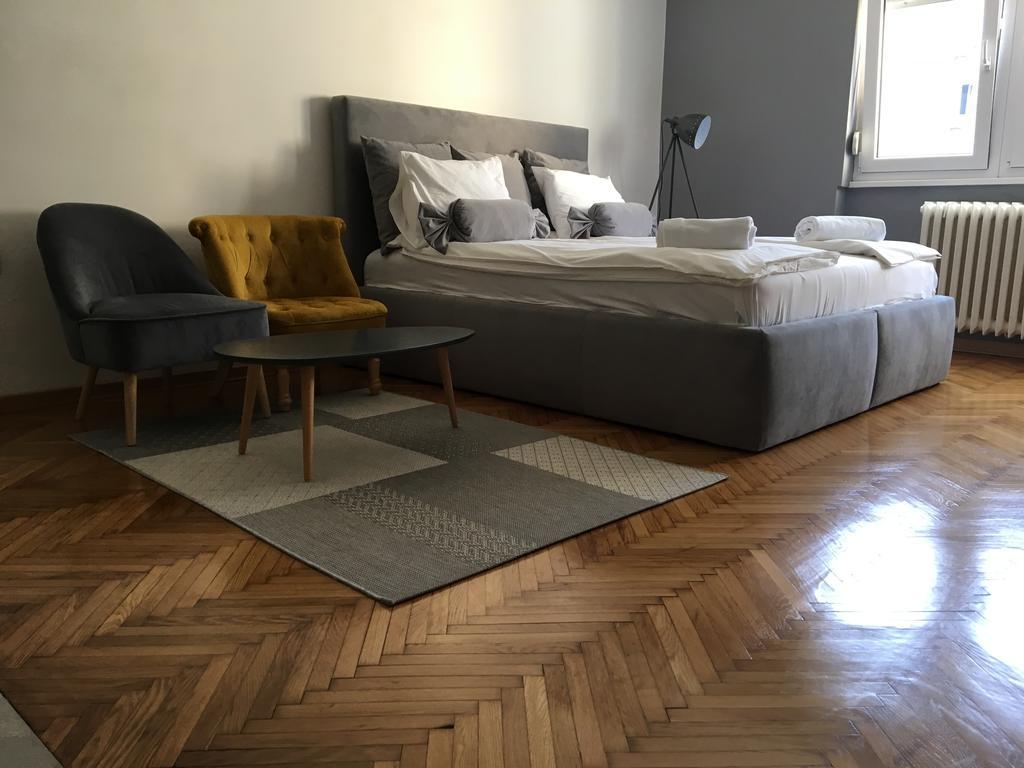 Apartment Silver Belgrado Buitenkant foto